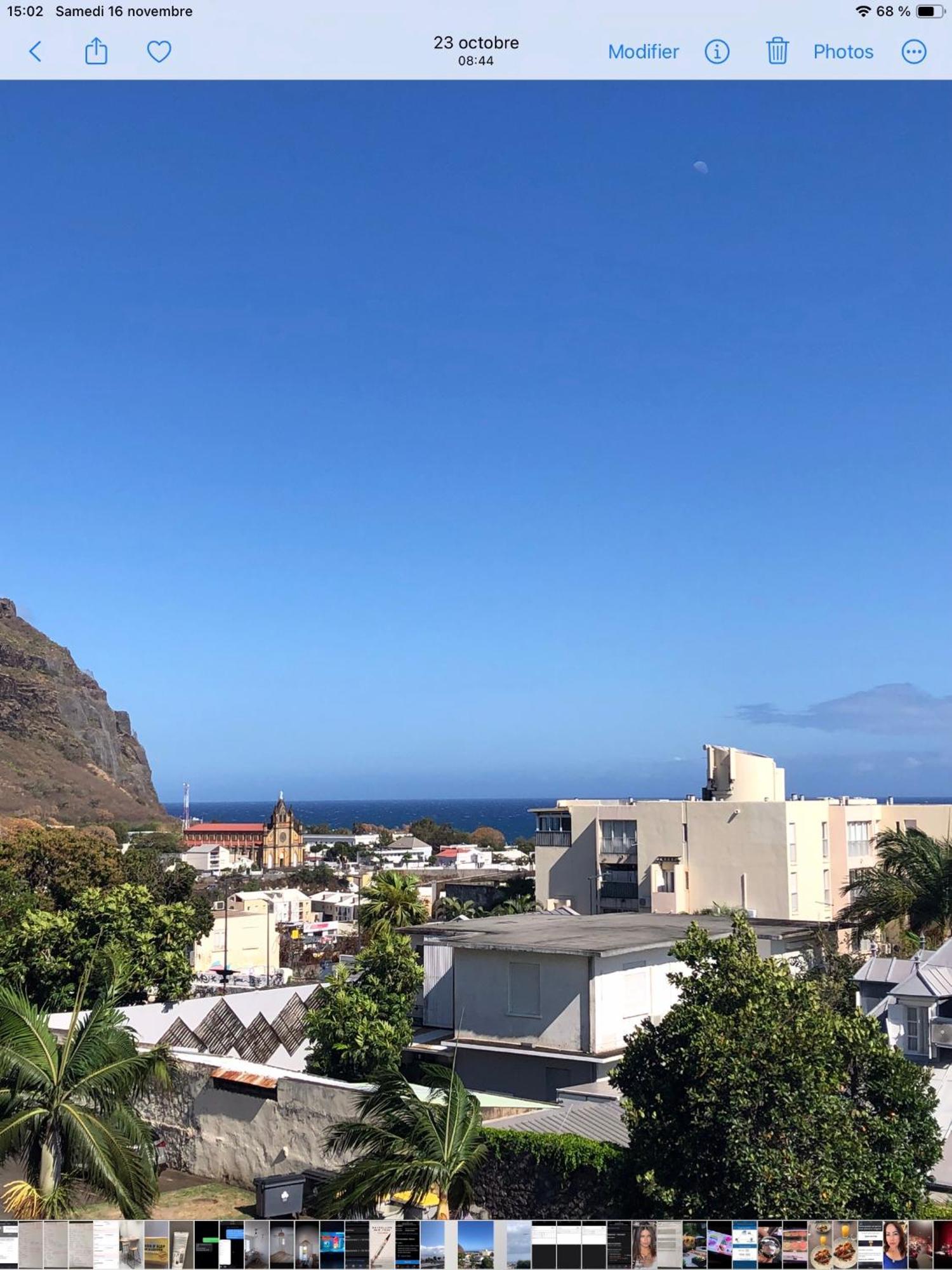 Perle Au Centre Ville Avec Vue Mer Et Montagne Saint-Denis Dış mekan fotoğraf